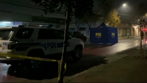 Hombre que comía con su pareja en restaurante muere tras ser apuñalado en una riña