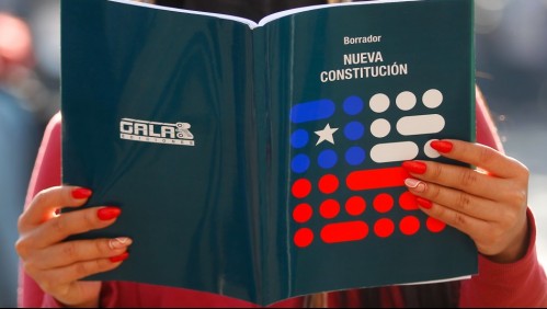 Moody's analiza opciones del plebiscito de salida: 'Si gana el Rechazo generará más incertidumbre en el país'