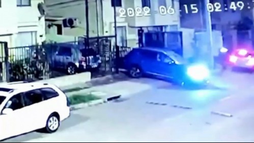 Familia dormía cuando fue amenazada por ladrones que desvalijaron su casa: video registró cómo cargaban el auto