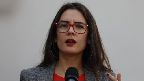 Camila Vallejo por acusación constitucional contra Izkia Siches: 'No vemos fundamentos'