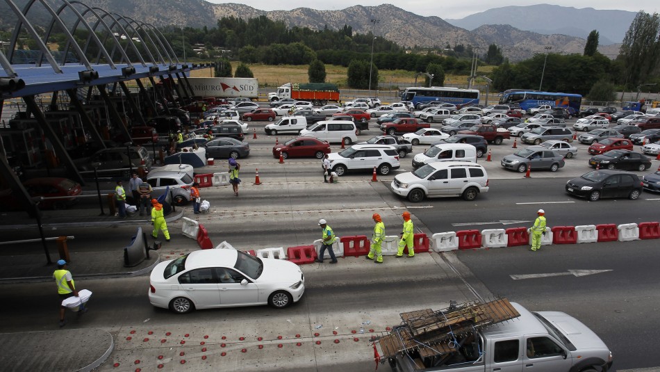 Fin de semana largo: Gobierno aclara cuándo se levantarán las barreras en peajes ante eventual congestión Fin de semana largo: Gobierno aclara cuándo se levantarán las barreras en peajes ante eventual congestión