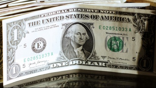 Dólar alcanza nuevo máximo histórico: Gobierno aclara que 'tenemos que estar preparados'