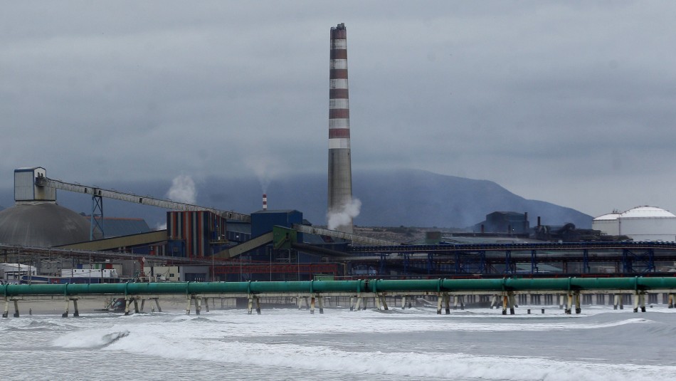 Gobierno confirma que se avanzará en el cierre de fundición Codelco Ventanas en Puchuncaví Gobierno confirma que se avanzará en el cierre de fundición Codelco Ventanas en Puchuncaví