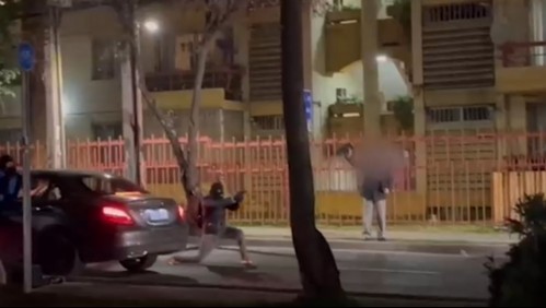 Video capta violenta encerrona en La Reina: Delincuentes dispararon y amenazaron con armas a testigos