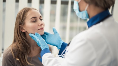 7 síntomas que te ayudarán a saber si es que tienes amigdalitis