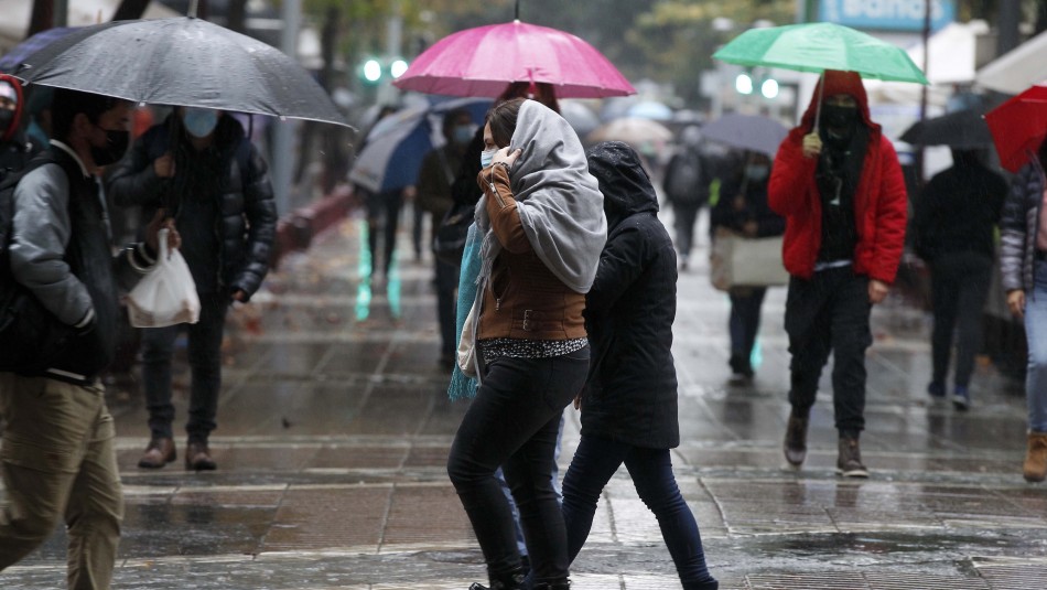 ¿Seguirá lloviendo en Santiago?: Revisa el pronóstico del tiempo para el resto de la semana en la capital
