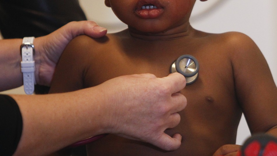 Doctor por alza de virus respiratorios en niños: 