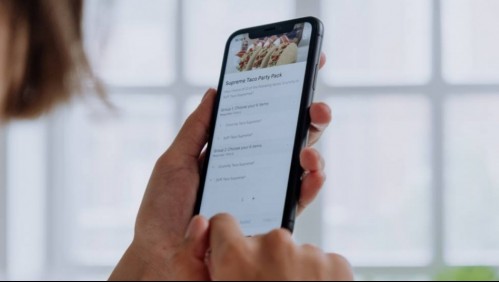 'Por favor, llame a la policía': Escapa de su secuestrador al enviar mensaje de auxilio en aplicación para pedir comida
