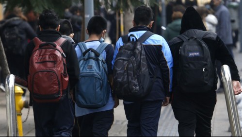 Alumno de 13 años es internado de urgencia tras ser drogado por compañeros: le dieron bebida mezclada con tres drogas