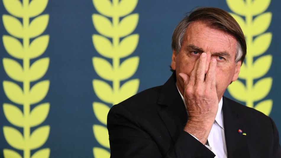 bolsonaro-rojo-lula Bolsonaro sobre eventual triunfo de Lula en elecciones en Brasil: