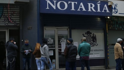 Tras reportaje sobre cobros excesivos: este es el proyecto que elimina más de 30 trámites de las notarías