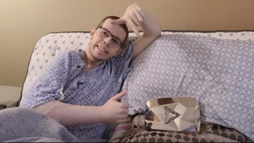 'Si están viendo esto, estoy muerto': La triste despedida de youtuber que padecía cáncer