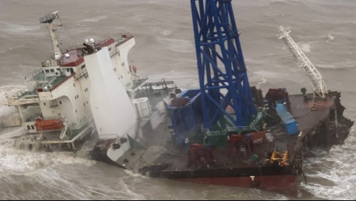 Al menos 27 desaparecidos tras naufragio de barco en mar de China: Embarcación se partió en dos