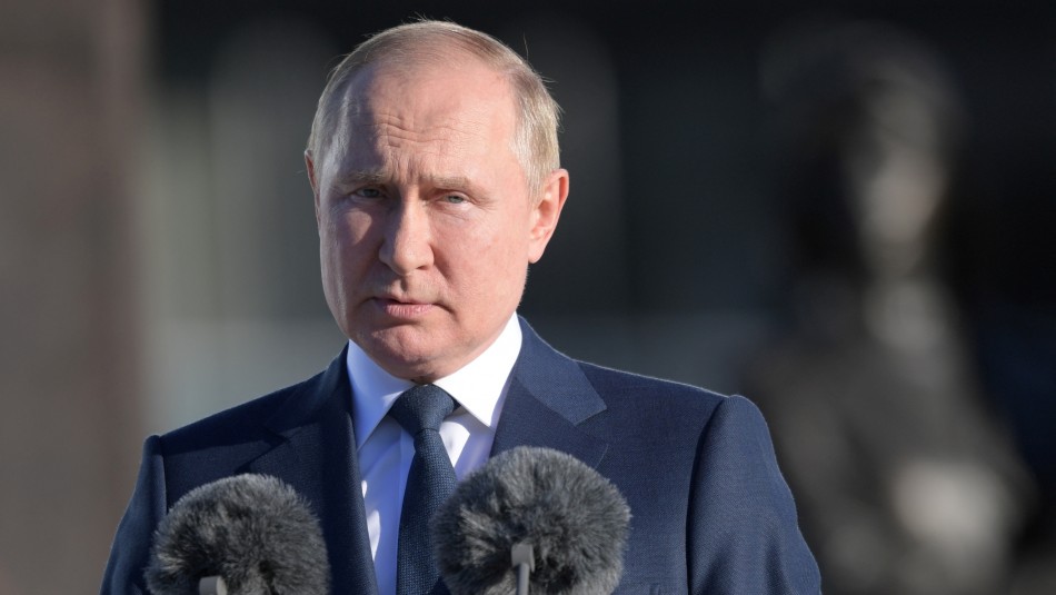 Vladimir Putin ordena seguir la ofensiva en Ucrania tras tomar el control de la región de Lugansk