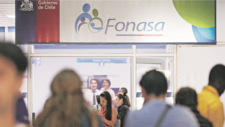 38 psicólogos serán formalizados tras ser acusados de realizar prestaciones fraudulentas en Fonasa