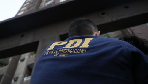 PDI investiga homicidio en Santiago: Hombre muere al ser baleado por desconocidos al interior de un cité