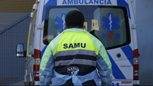 Joven madre y su hijo de 5 años mueren tras impactar su vehículo contra un árbol