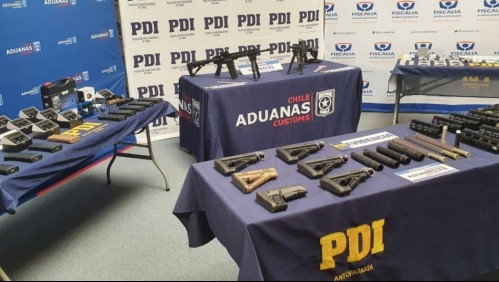 Incautan cargamento con armas de guerra en aeropuerto de Antofagasta: Vuelo era proveniente de Estados Unidos