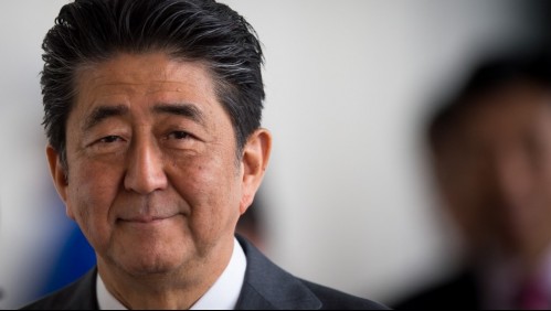 Fallece exprimer ministro japonés tras ser atacado con un arma de fuego en un acto público