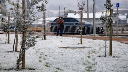 Nieve en zonas cordilleranas de Santiago y regiones: Revisa dónde se presentará el fenómeno este fin de semana