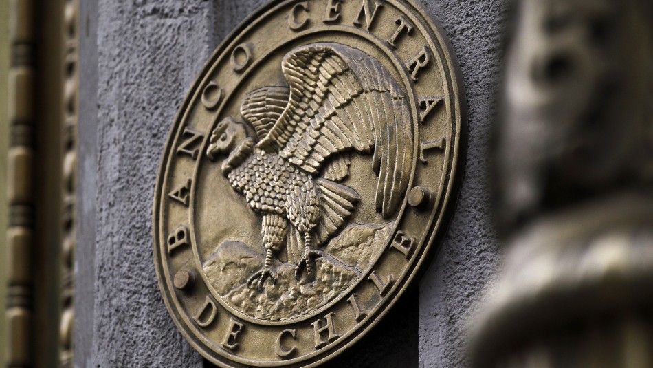 Banco Central eleva su tasa de interés en 75 puntos base para dejarla en un 9,75% Banco Central eleva su tasa de interés en 75 puntos base para dejarla en un 9,75%
