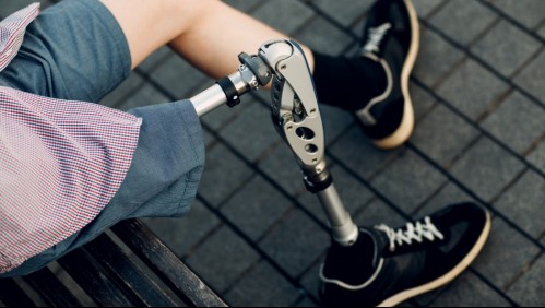 No hay cura conocida: La extraña condición de un niño de 10 años que le provoca dolores insoportables