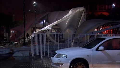 'Es una catástrofe para nosotros': Fuertes vientos destruyen feria de emprendedores en Valparaíso