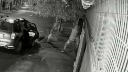 Delincuentes entran a casa en Maipú mientras familia dormía: Amordazaron a las víctimas y golpearon a menor de 15 años