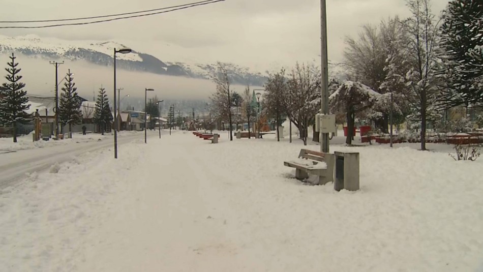 Lonquimay completamente nevada: Onemi informa de 969 personas que se mantienen aisladas en la comuna