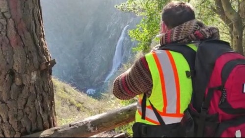 Denuncian caída de hombre en conocida cascada: Habría perdido el equilibrio de una altura de más de 100 metros
