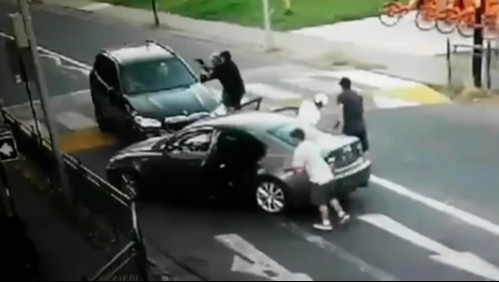 El miércoles es el día más peligroso: Radiografía a las encerronas y portonazos en la Región Metropolitana