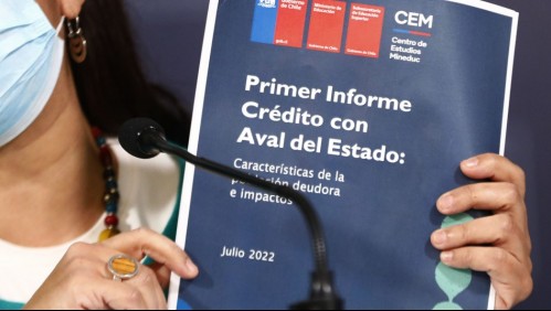 Ministro de Educación por deudores del CAE: 'Se les va a condonar la deuda considerando variables'