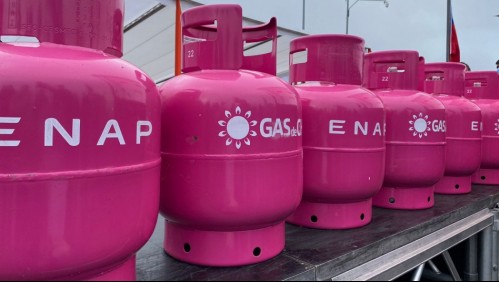 Lanzan plan de gas a precio justo: Cilindro costará $10 mil menos para hogares más vulnerables de tres comunas