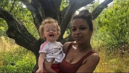 Se cayó de la cama y convulsionó: Mujer de 25 años muere dejando a una niña de dos años