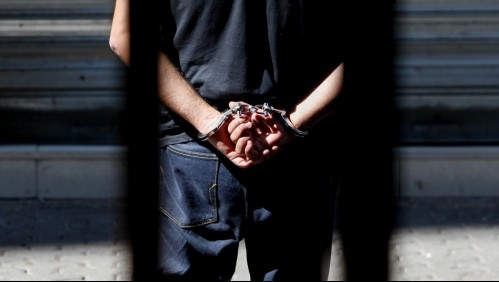 Dictan prisión preventiva para acusado de homicidio de chef en Quillota: Denuncian crimen de odio