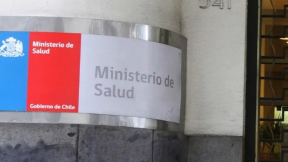 Hermano de vocero de la CAM renuncia a la Seremi de Salud de La Araucanía: Estuvo condenado por incendio Hermano de vocero de la CAM renuncia a la Seremi de Salud de La Araucanía: Estuvo condenado por incendio