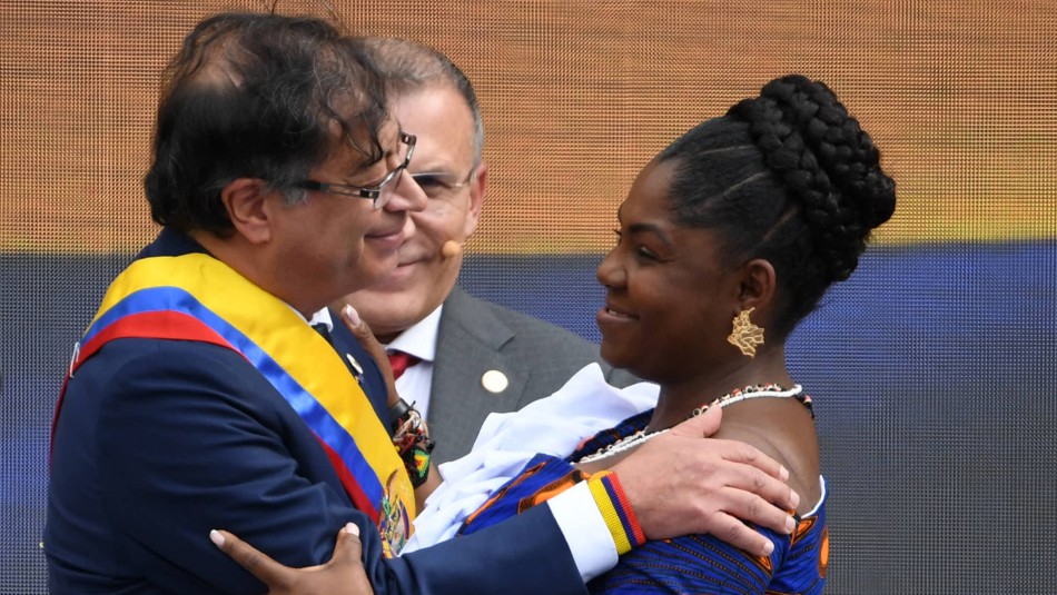 Gustavo Petro asume presidencia de Colombia: Presidente Gabriel Boric estuvo presente