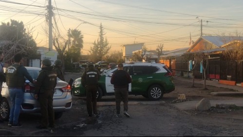 Enfrentamiento a balazos termina con un menor de edad detenido en Puente Alto