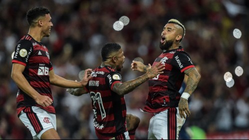 Flamengo y Arturo Vidal avanzaron a semifinales de Libertadores