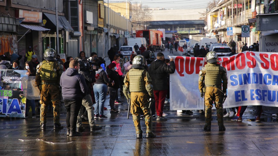incidentes-barrio-meiggs Matthei sobre copamientos contra comerciantes ambulantes en Meiggs y otros sectores: