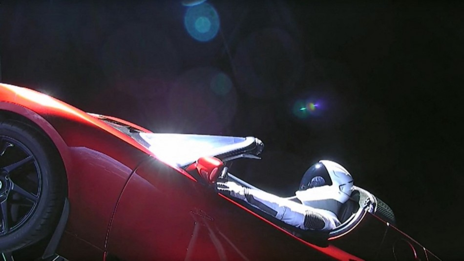 ¿Sigue en el espacio? Esta es la ubicación del auto de Elon Musk en el universo
