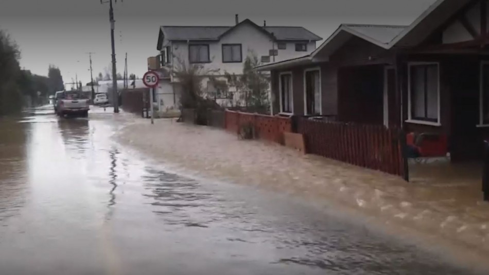 inundacion-pichilo Derrumbes, deslizamientos e inundaciones deja paso de sistema frontal en el sur