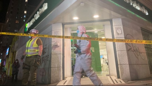 Delincuente robó $260 millones de un banco en San Miguel: Esperó a ser el último cliente para intimidar al guardia