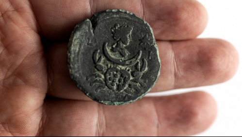 Esconde un misterio astronómico: Esta es la moneda del Imperio Romano descubierta en las costas de Israel