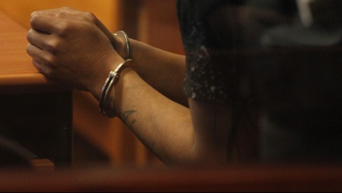 Hombre es acusado de inventar una fiesta para violar a una joven de 19 años