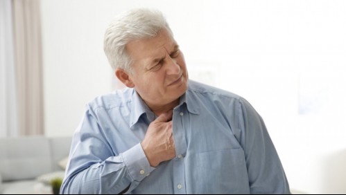 ¿Sientes dolor en el pecho? Así es cómo puedes saber si se trata de una angina