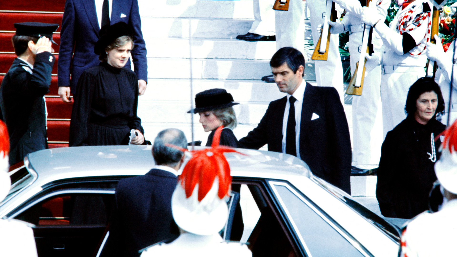Diana en el funeral de Grace Kelly