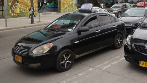 Colectivero abusó de un pasajero: Cambió su recorrido con la excusa de inflar un neumático para cometer el ataque