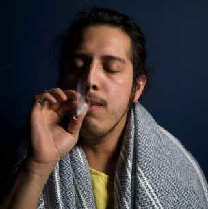 Ni apáticos ni flojos: Estudio asegura que los prejuicios contra los consumidores de marihuana son falsos