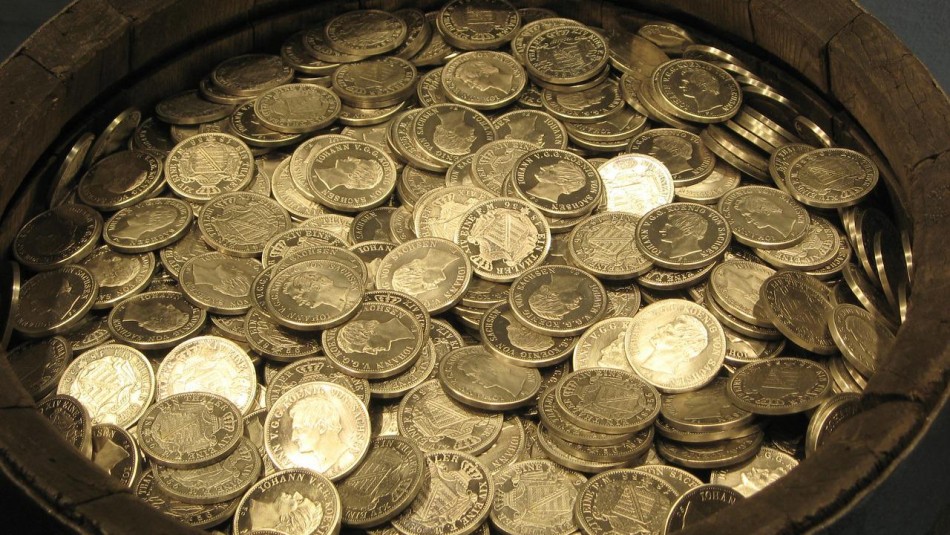 Remodelaban su casa y encontraron una increíble y millonaria sorpresa enterrada bajo el piso Remodelaban su casa y encontraron una increíble y millonaria sorpresa enterrada bajo el piso